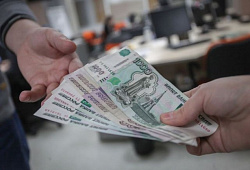 Изменились правила расчета зарплаты за работу в выходные и праздники